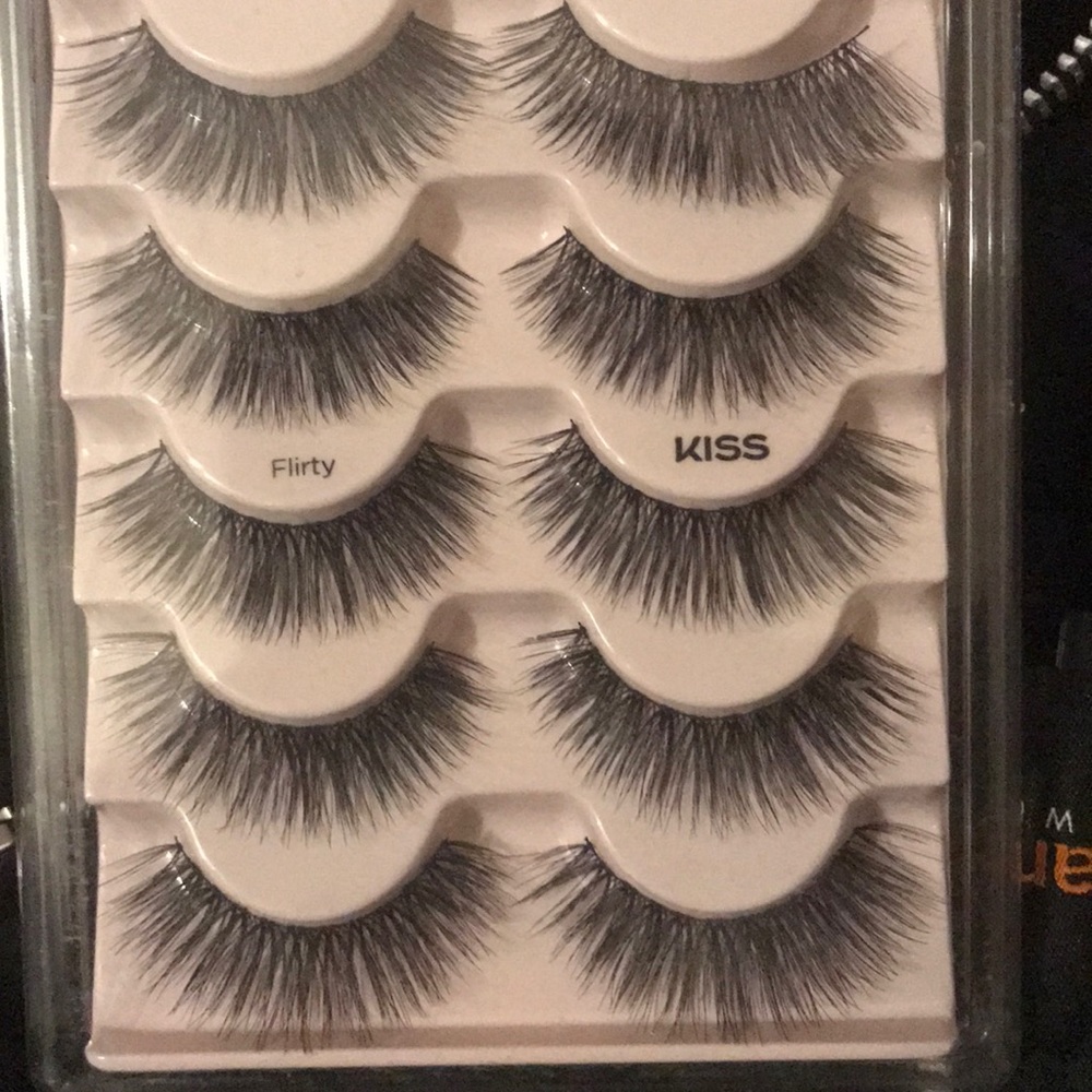 lashes